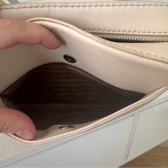 Love Moschino Beige Crossbody Bag - Picture 3 of 8